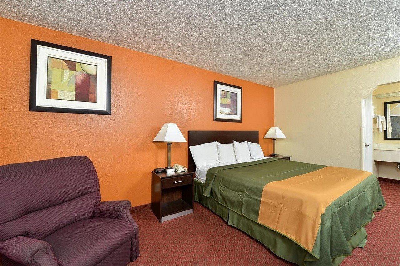 Rodeway Inn North Little Rock Exteriör bild
